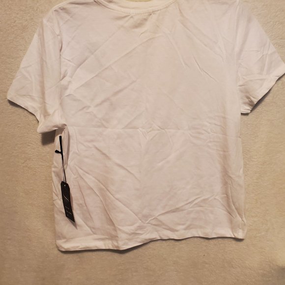 Women's size large graphic cropped t-shirt - Picture 2 of 2